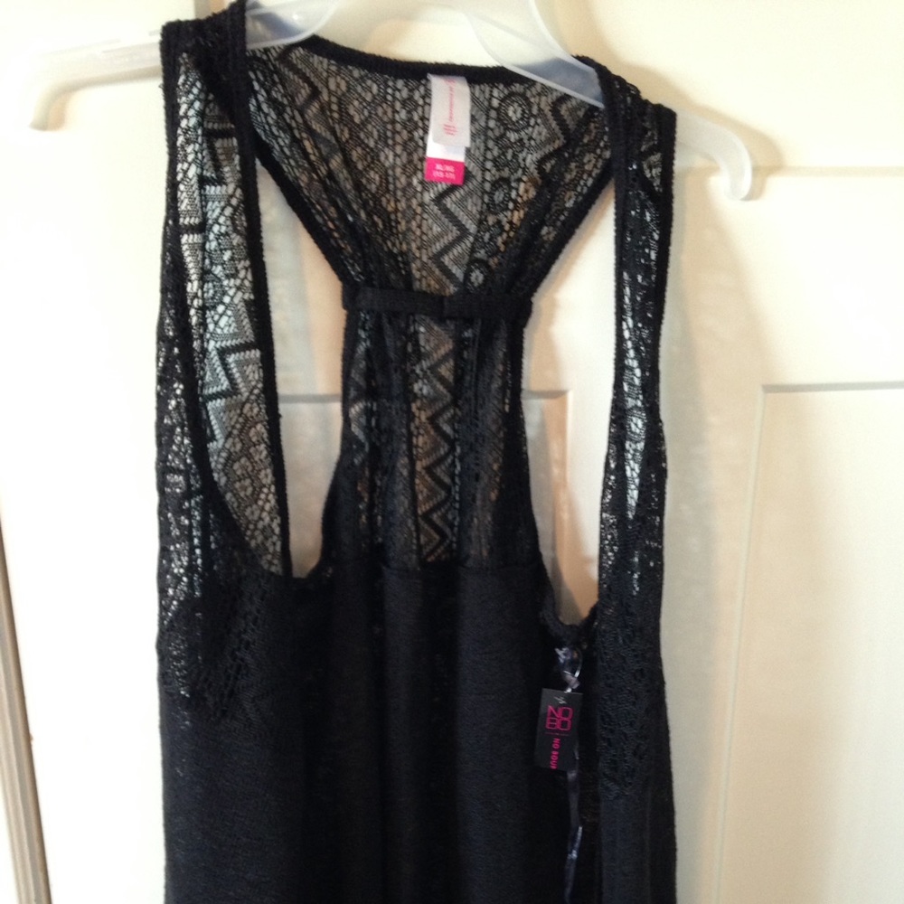 Crochet accent sleeveless vest