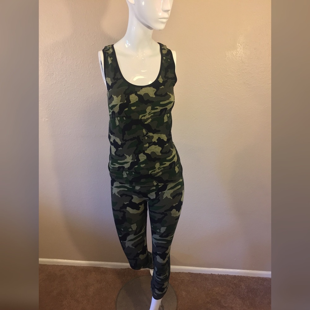 Army 2 Pcs Legging & Sport Top Set - Picture 2 of 3