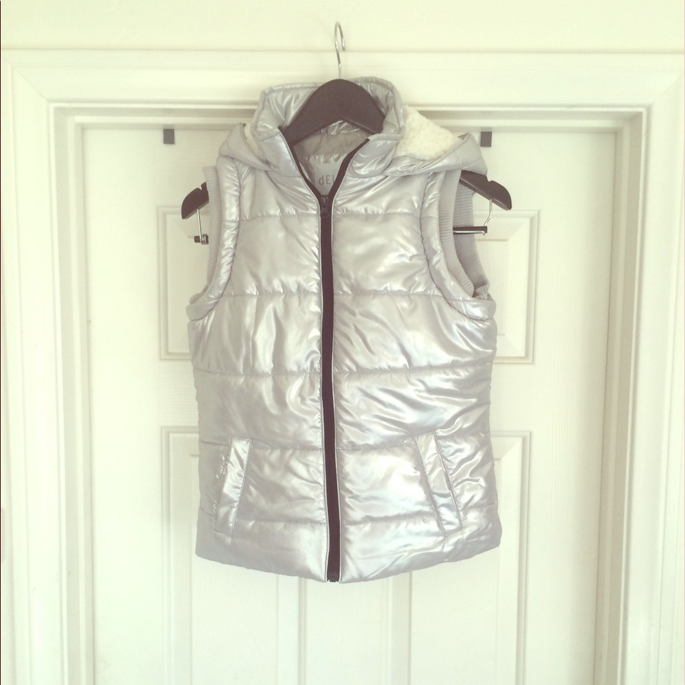 Silver Metallic puffer vest with hood