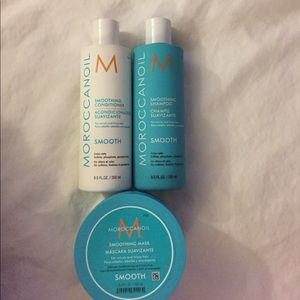 Moroccanoil Smoothing shampoo,conditioner and mask