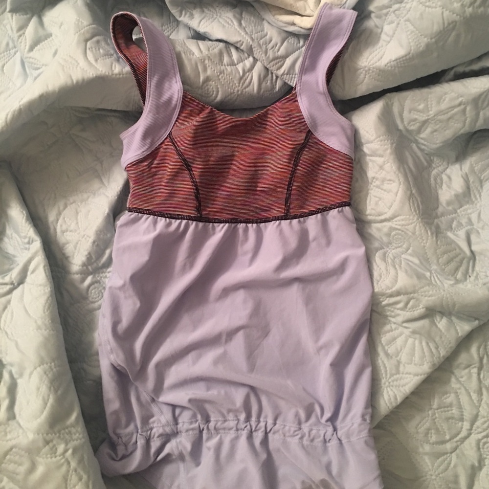 Lululemon tank