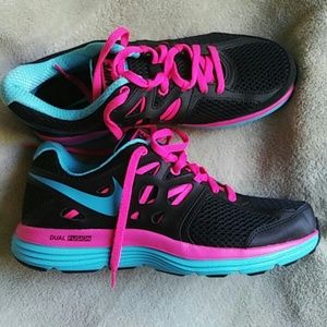 New nike dual fusion lite.  Brand new