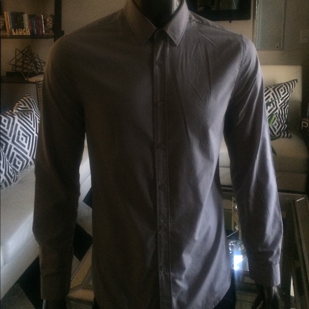 FOREVER 21 MEN - Grey Button Down - New