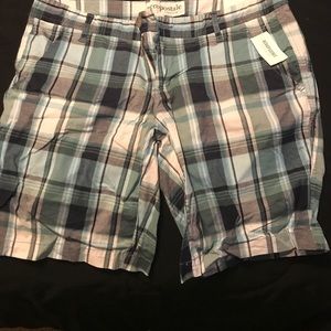Plaid Bermuda shorts 11/12 brand new