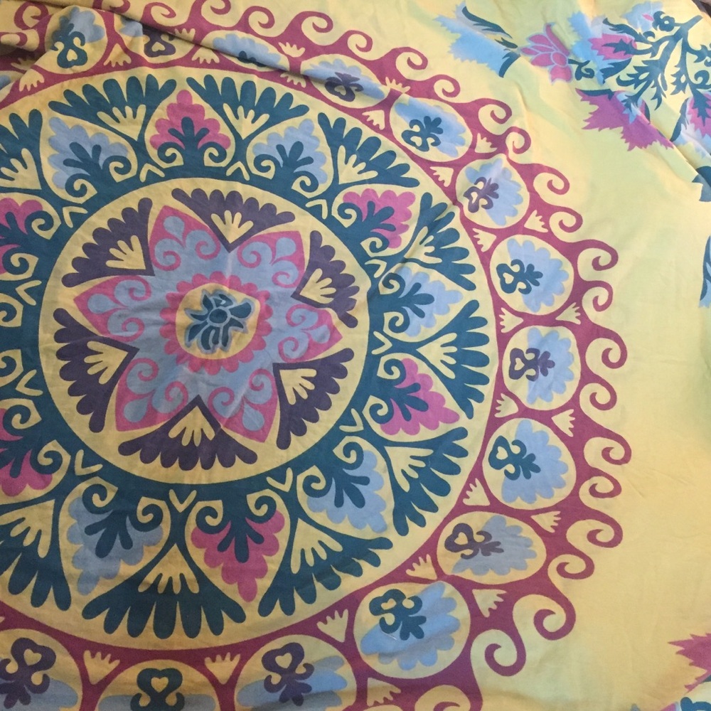 Urban Oufitters Twin Mandala Duvet