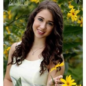 Meet your Posher, Daniela