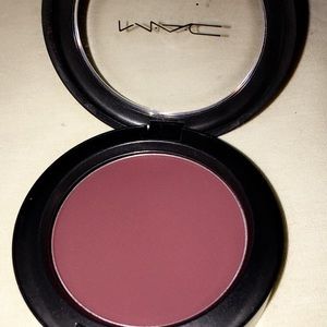 MAC blush "sketch"