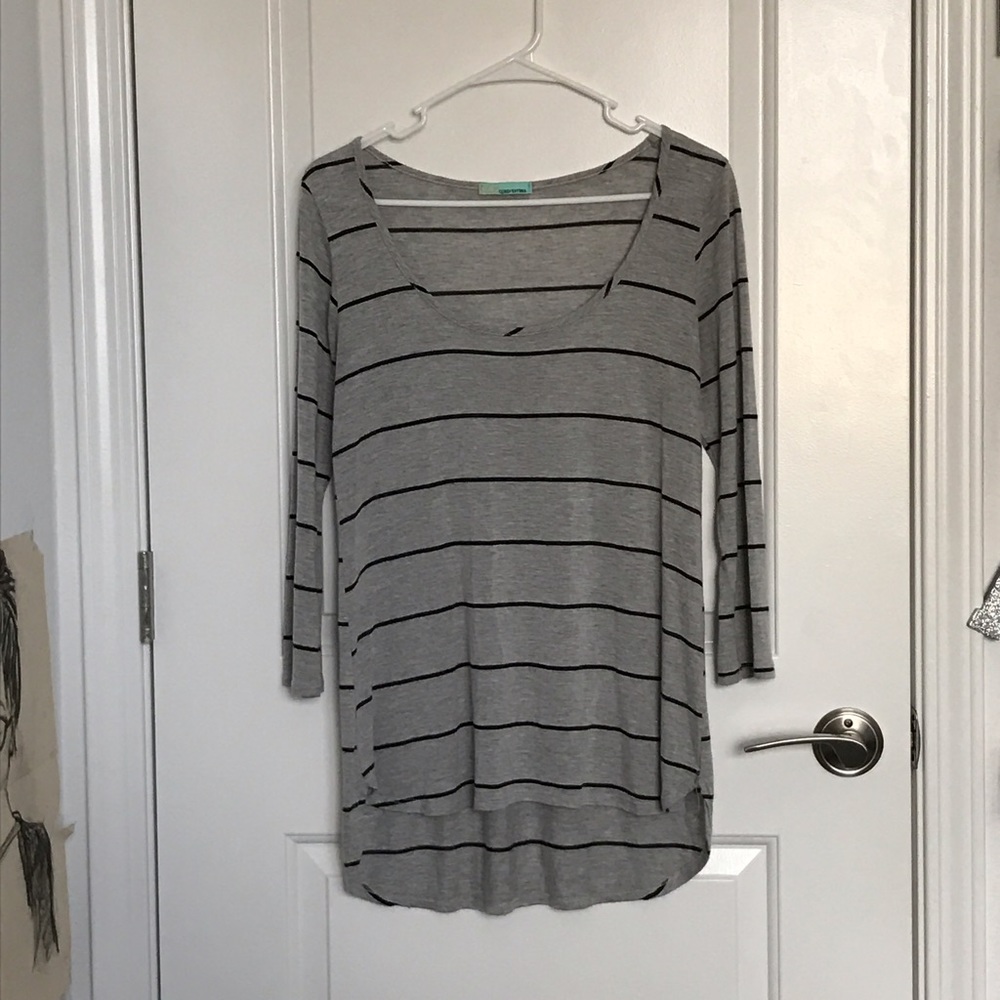 Gray Striped High-Low Top