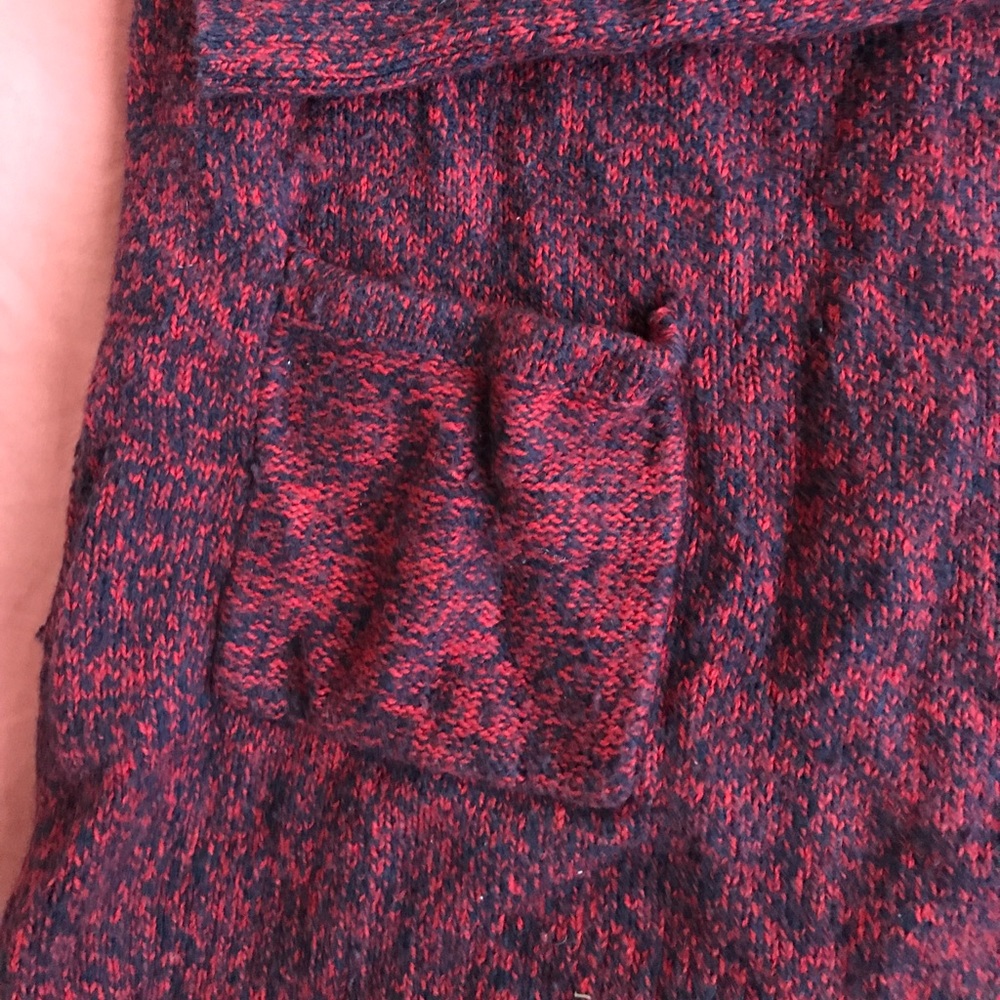 Gap Sweater - Picture 2 of 3