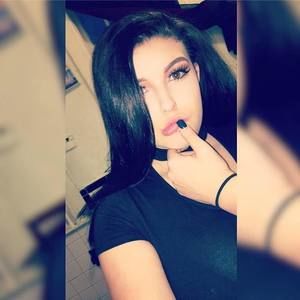 Meet your Posher, Krista