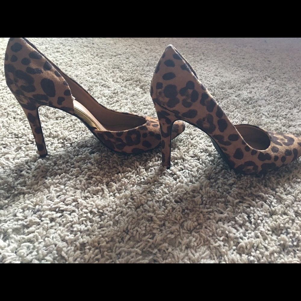 Leopard Print heels