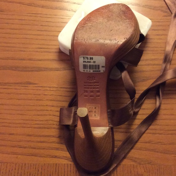 Aldo satin lace up heels!!π³ - Picture 4 of 7