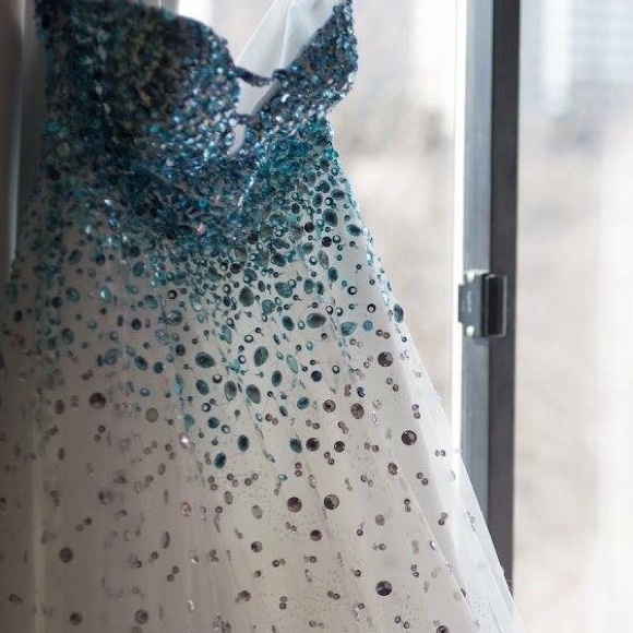 PROM/SWEET 16 DRESS - Picture 2 of 6