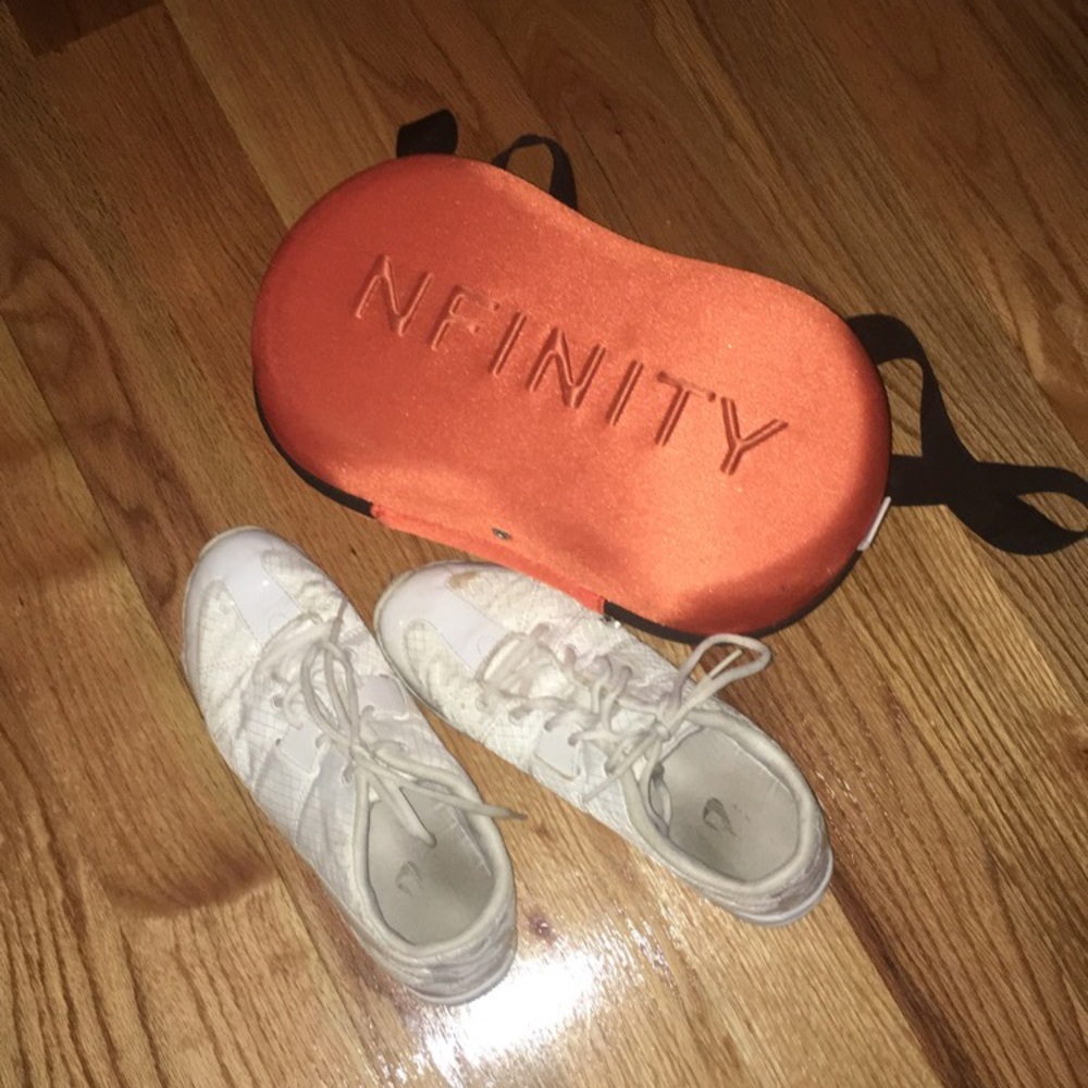 Nfinity cheer shoes