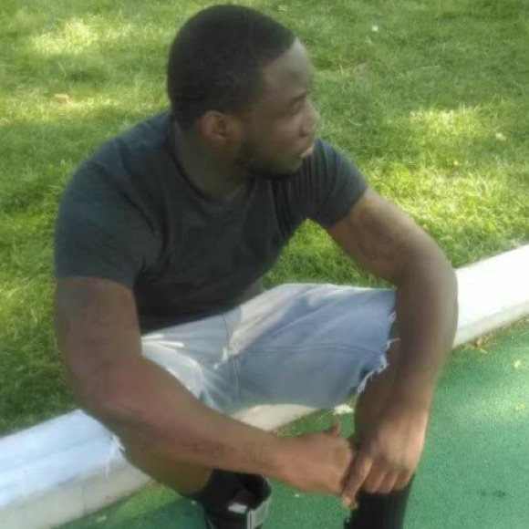 Meet your Posher, Harold - Picture 1 of 1