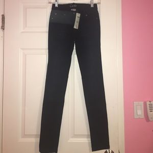 Cache BRAND NEW jeans