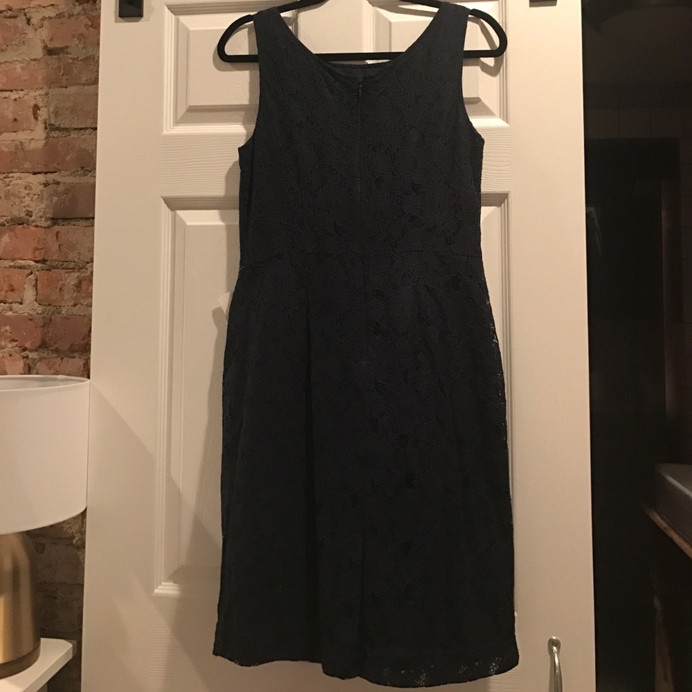Banana Republic navy sleeveless lace dress - Picture 2 of 3