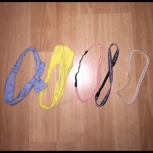lot of 5 head bands 😊