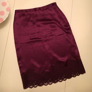 BANANA REPUBLIC 100% Silk Skirt, size 4
