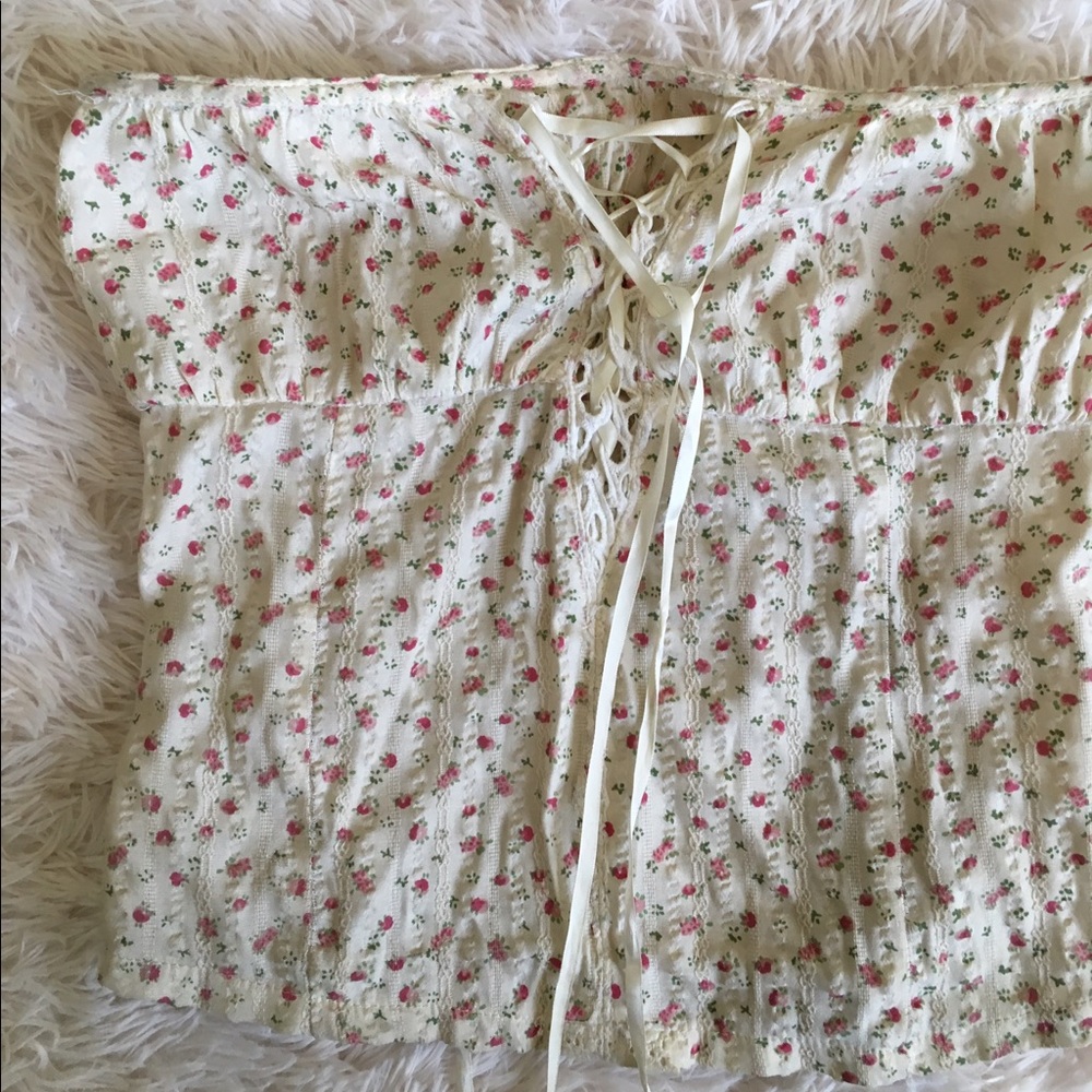 Cute Floral Strapless Top with Lace Up Front