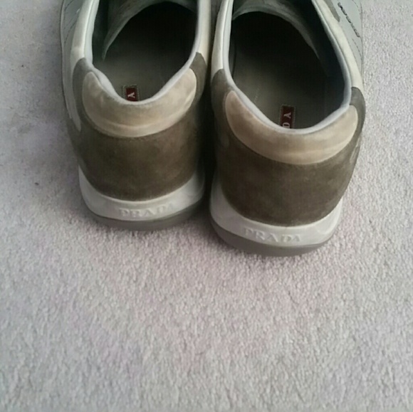 Prada sneaker - Picture 3 of 3