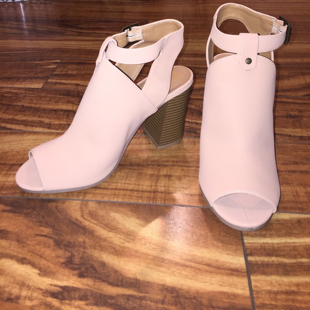 Qupid Open Toe Heel