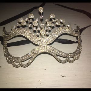 Masquerade mask