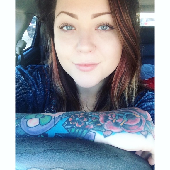 Meet your Posher, Aubrey♡♡ - Picture 6 of 6