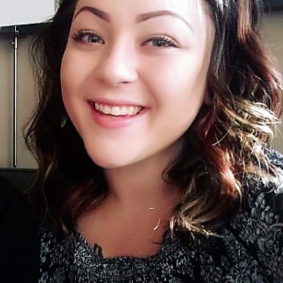 Meet your Posher, Aubrey♡♡ - Picture 4 of 6