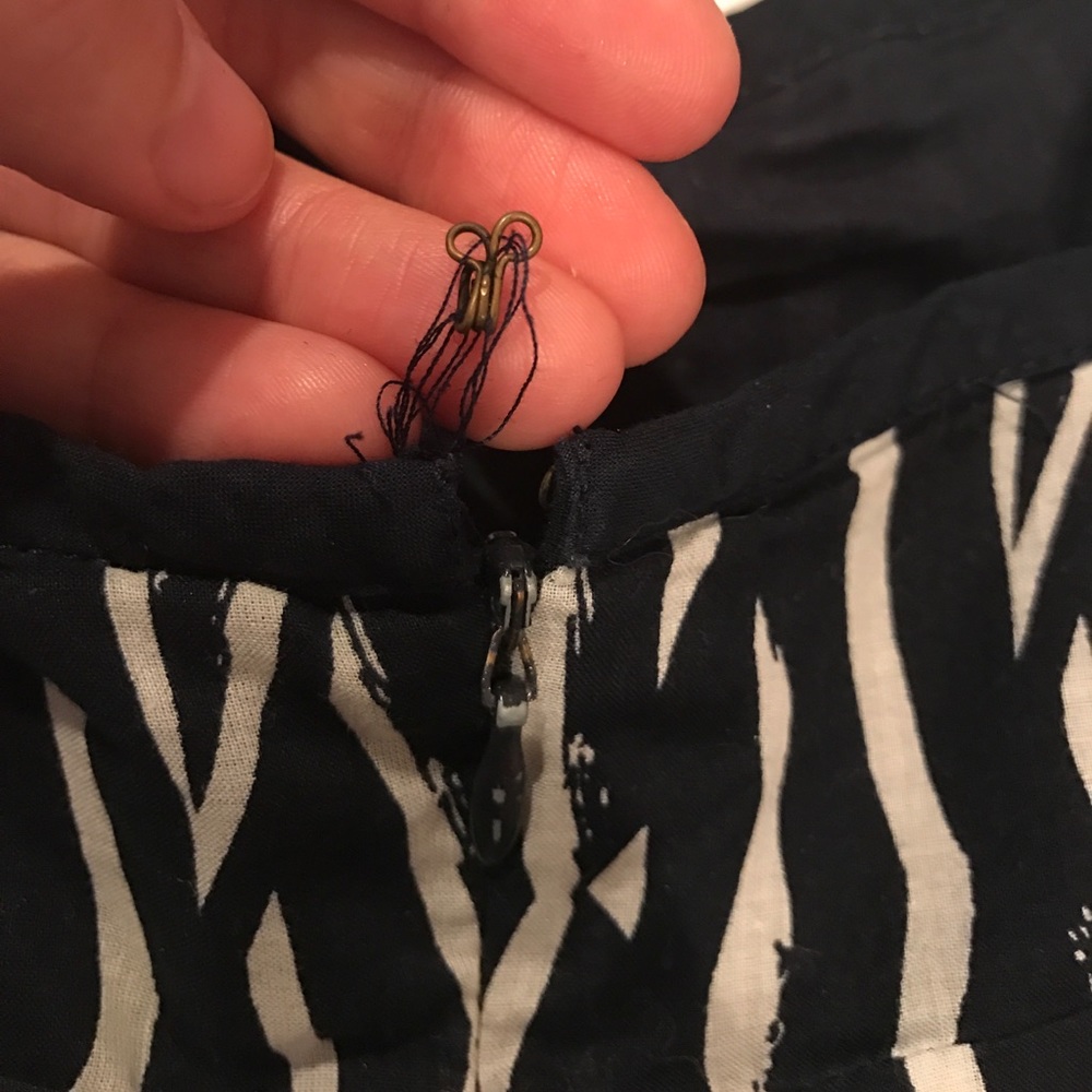 LOFT navy & beige summer dress - Picture 4 of 6