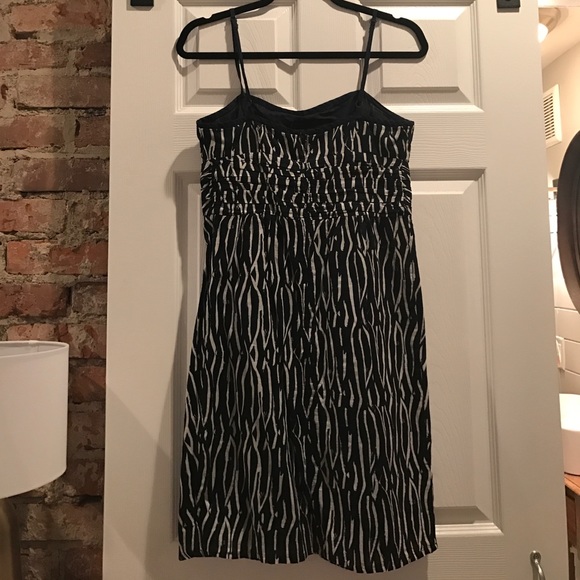 LOFT navy & beige summer dress - Picture 3 of 6