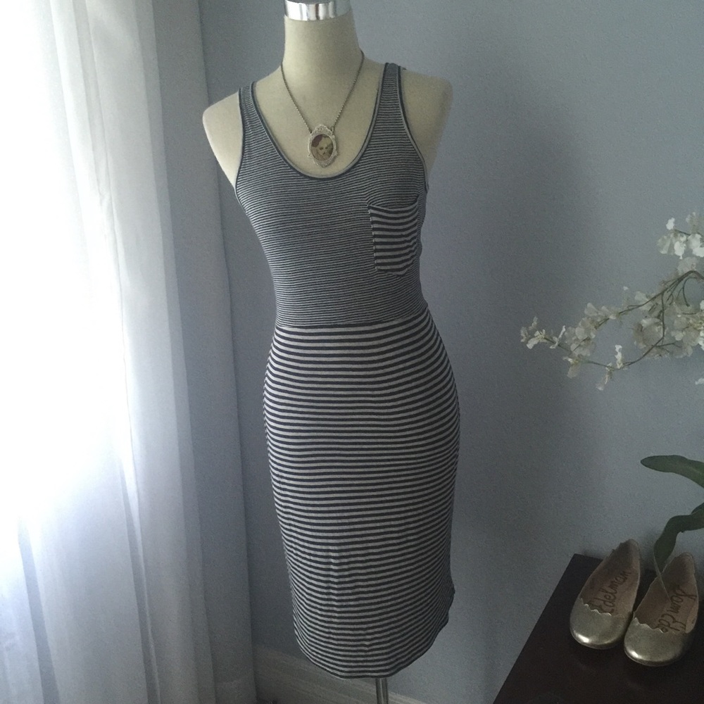 NWOT LA Relaxed Jersey BodyCon midi dress