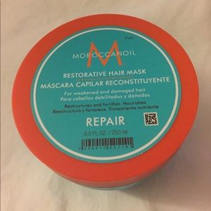 Moroccanoil Restorative Hair Mask 8.5oz