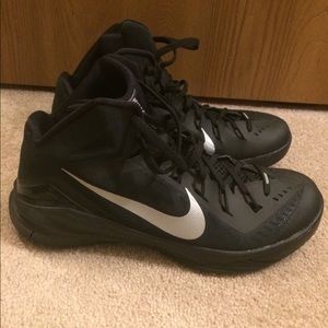 Mens Nike Hyperdunk 12 Black EUC