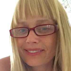 Meet your Posher, Deb