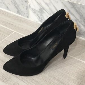 Louis Vuitton Oh Really suede pumps