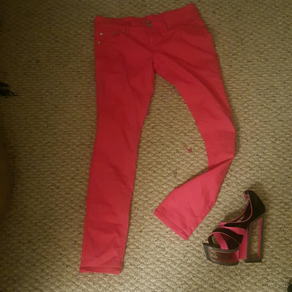 Almost famous  Hot pink skinny jeans
