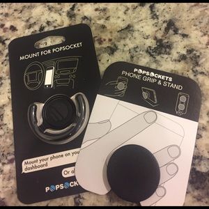 Black popsocket with mount