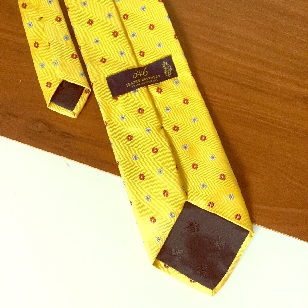Brooks Brothers 346 Men's Tie STAIN RESISTANT