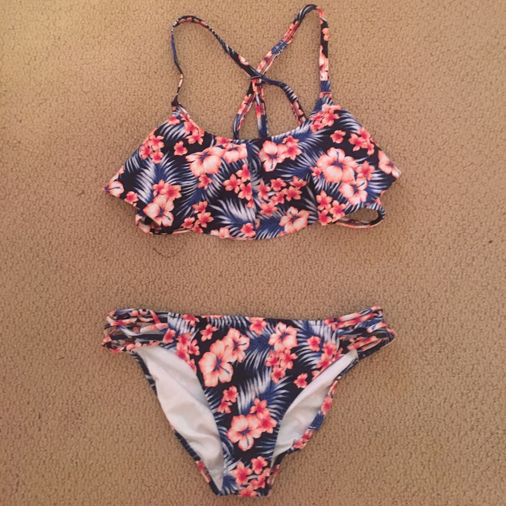VS Pink bikini