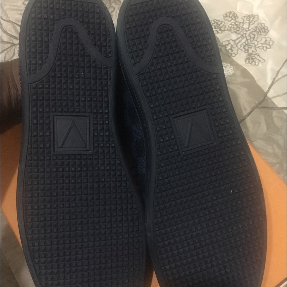 Designer Sneakers - Picture 4 of 6