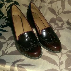 Clarks Artisan Womens Tarah Rosie Burgundy Lea