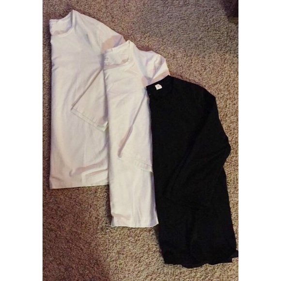 Chico's basic tees - Picture 1 of 1