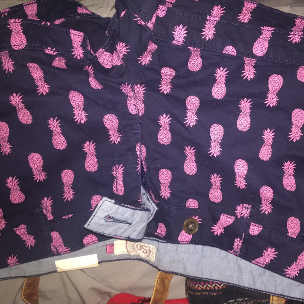 Pineapple SO shorts NVR WRN