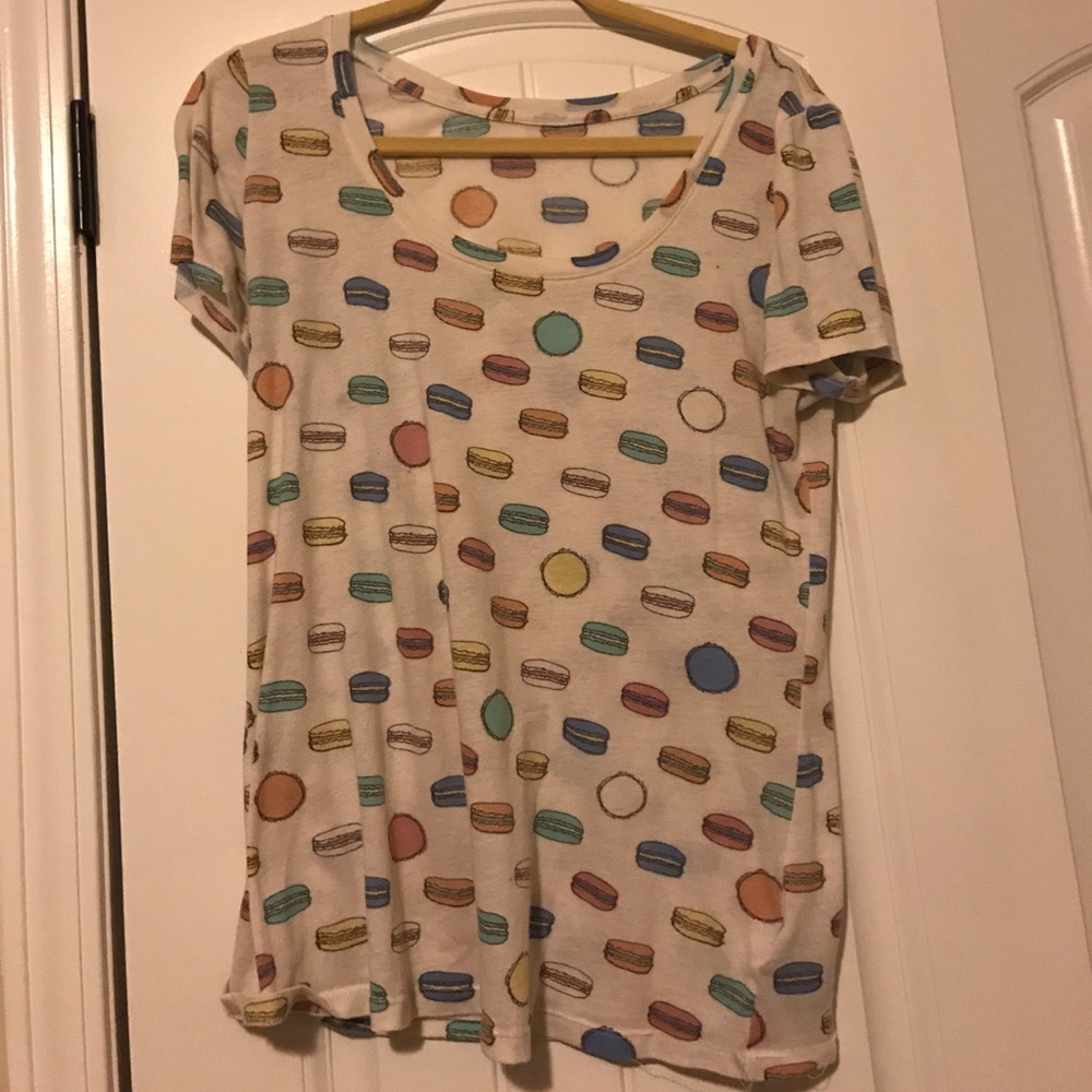 urban outfitters macaroon top