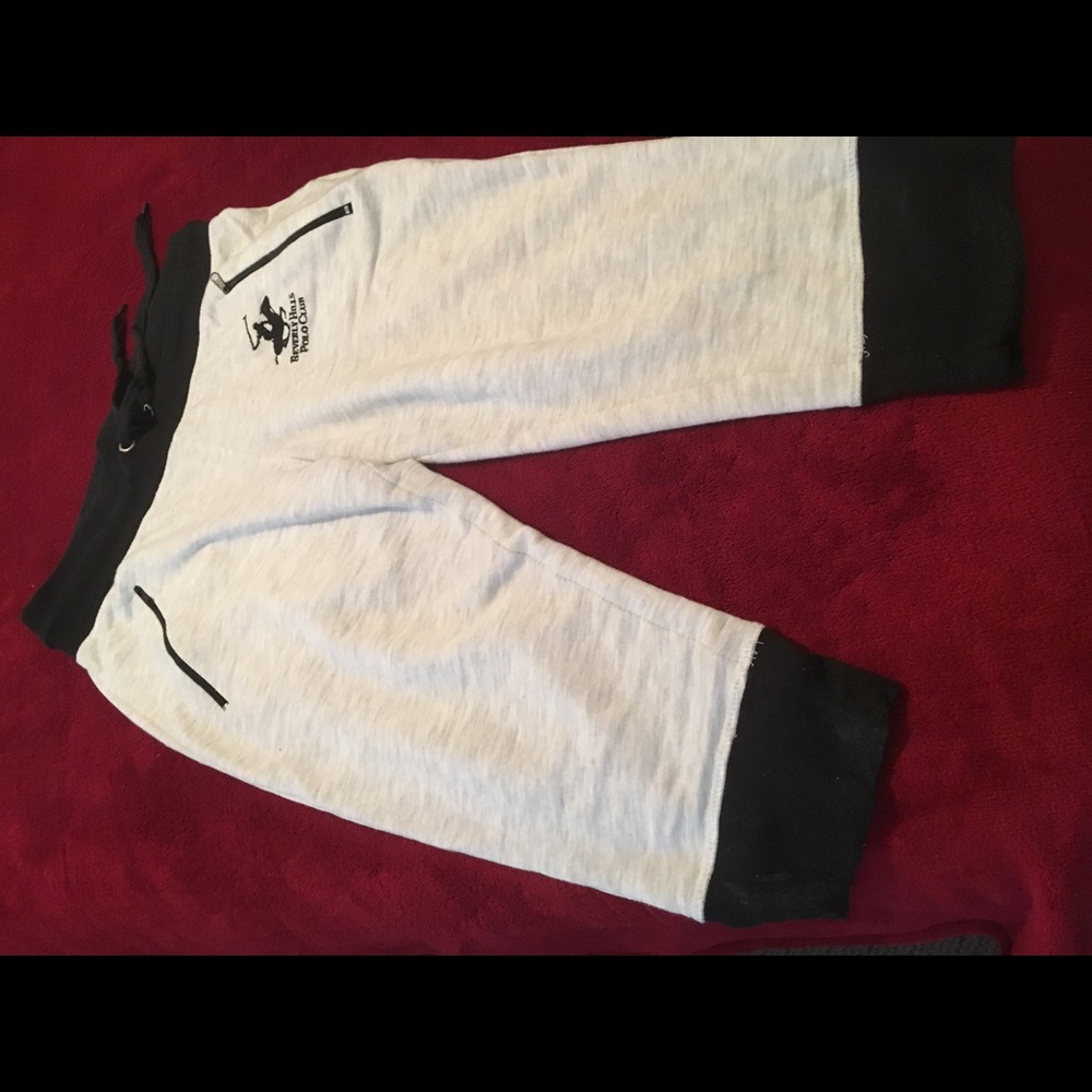 Pair of polo knee pants!