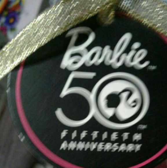 *SOLD*BARBIE GENERATION OF DREAMS 2008*** - Picture 4 of 7