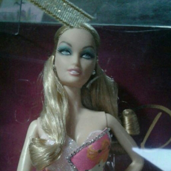 *SOLD*BARBIE GENERATION OF DREAMS 2008*** - Picture 7 of 7