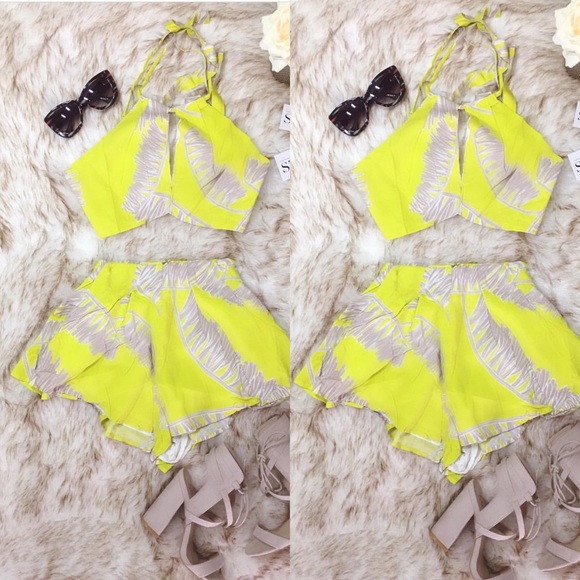 LAST 1 • Summer Floral Leaf  Matching Shorts Set • - Picture 4 of 6