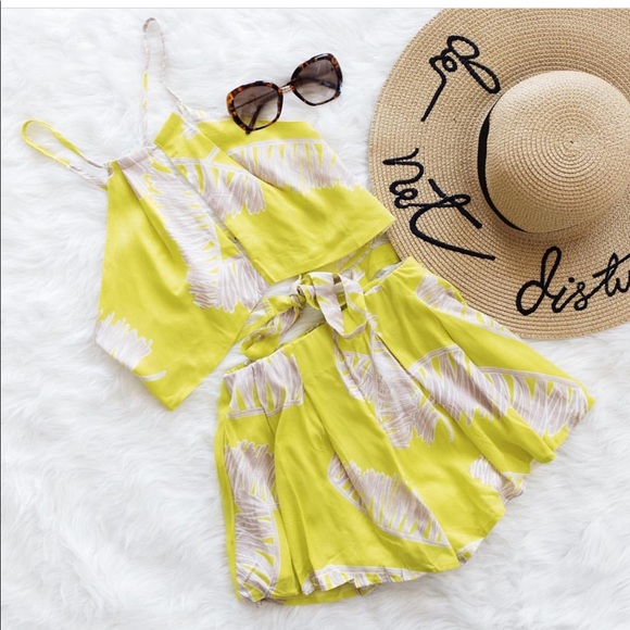 LAST 1 • Summer Floral Leaf  Matching Shorts Set • - Picture 5 of 6